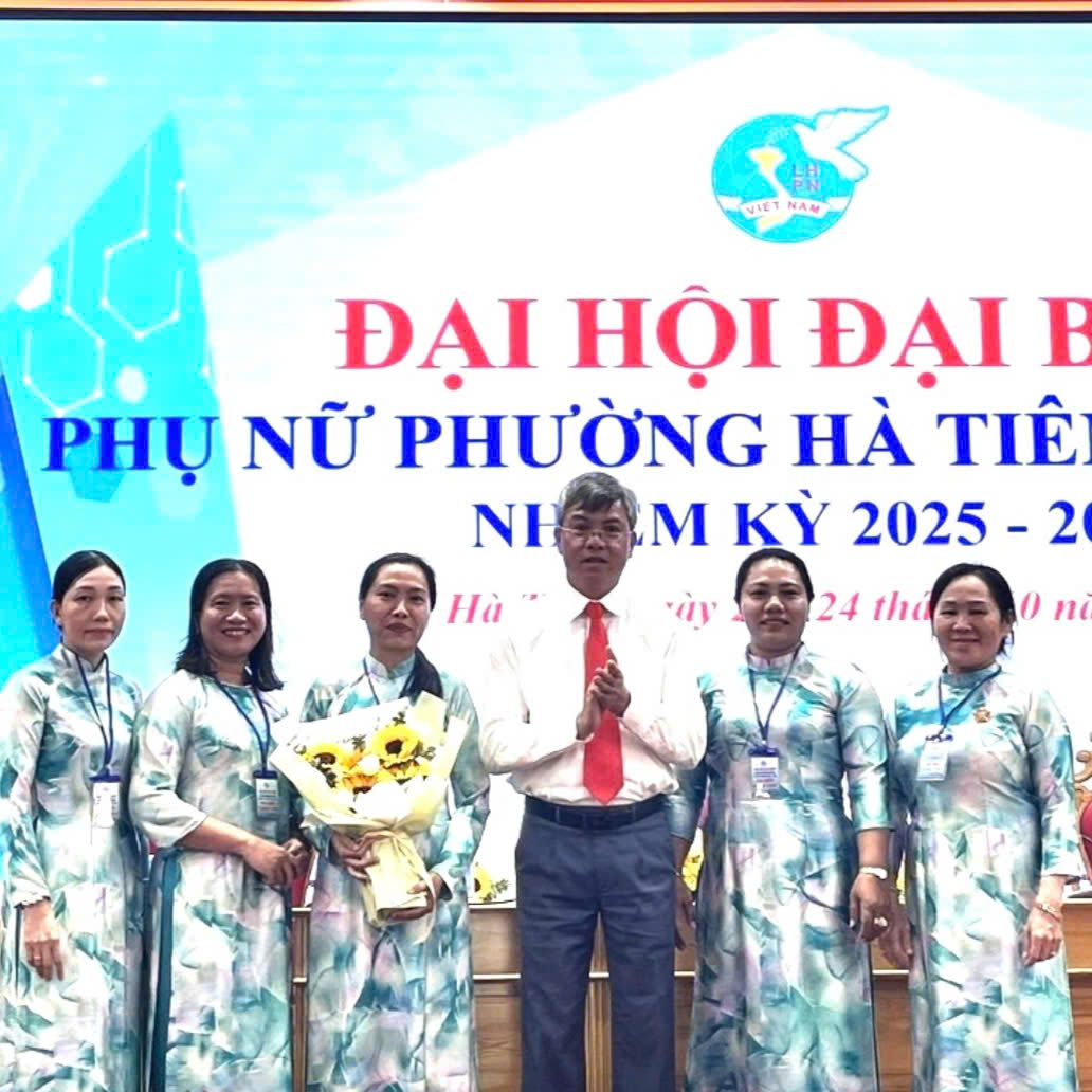 Đại hội đại biểu phụ nữ phường Hà Tiên lần thứ I, nhiệm kỳ 2025-2030: Đồng chí Trịnh Ngọc Son tái giữ chức danh Chủ tịch Hội LHPN phường